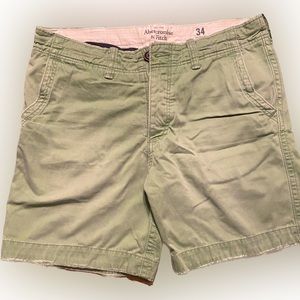 Abercrombie and Fitch Vintage Green Shorts Size 34